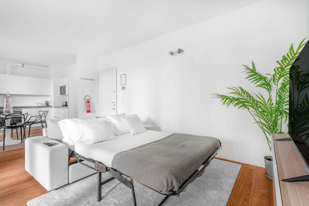 Modern With Terrace & Garage By Ndp Rent Appartamento *
